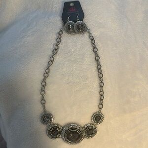 Elegant Silver Necklace and Earring Set